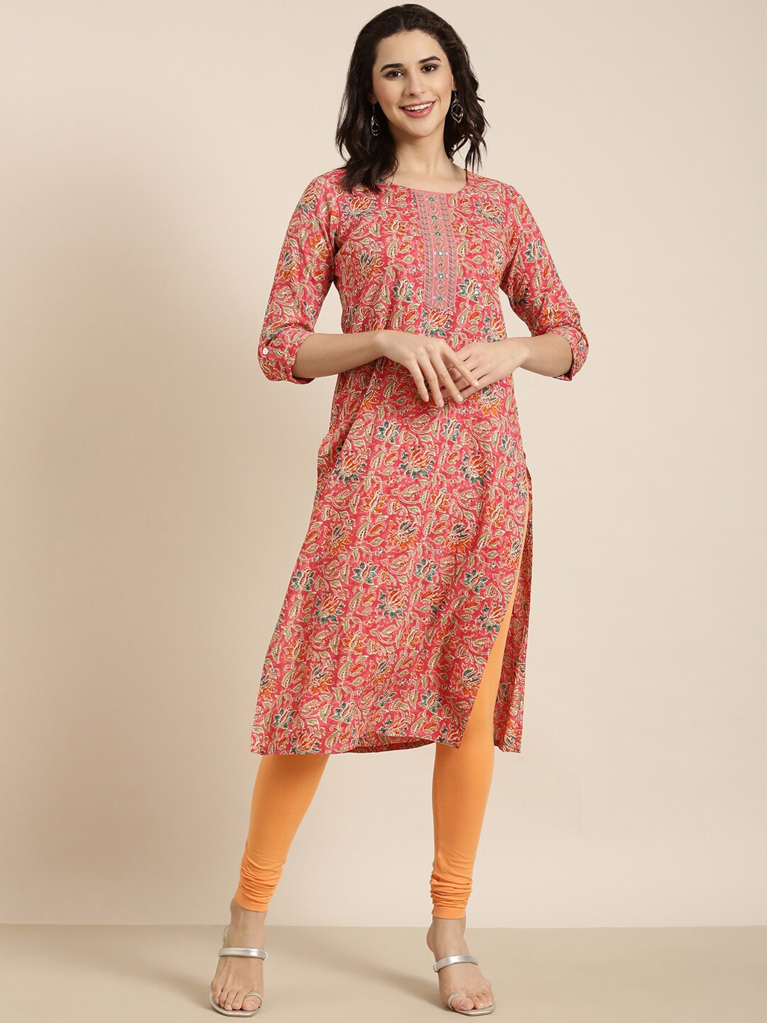 

SHOWOFF Floral Printed Floral Round Neck Thread Work Cotton Straight Kurta, Pink