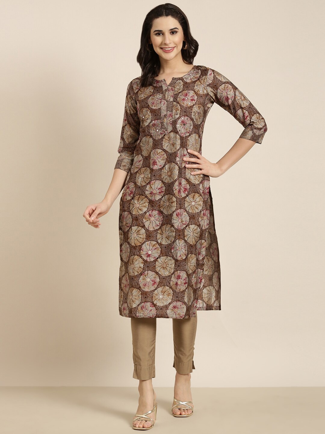 

SHOWOFF Floral Printed Notch Neck Mirror Work Straight Cotton Kurta, Brown