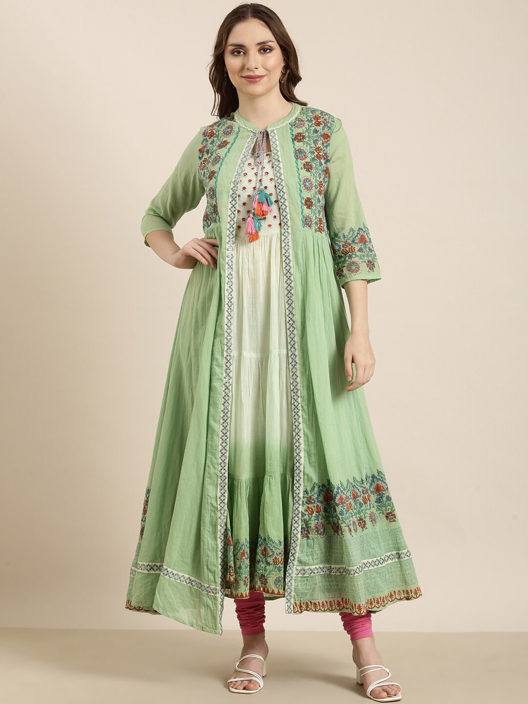 

SHOWOFF Floral Keyhole Neck Thread Work Cotton Anarkali Kurta, Green