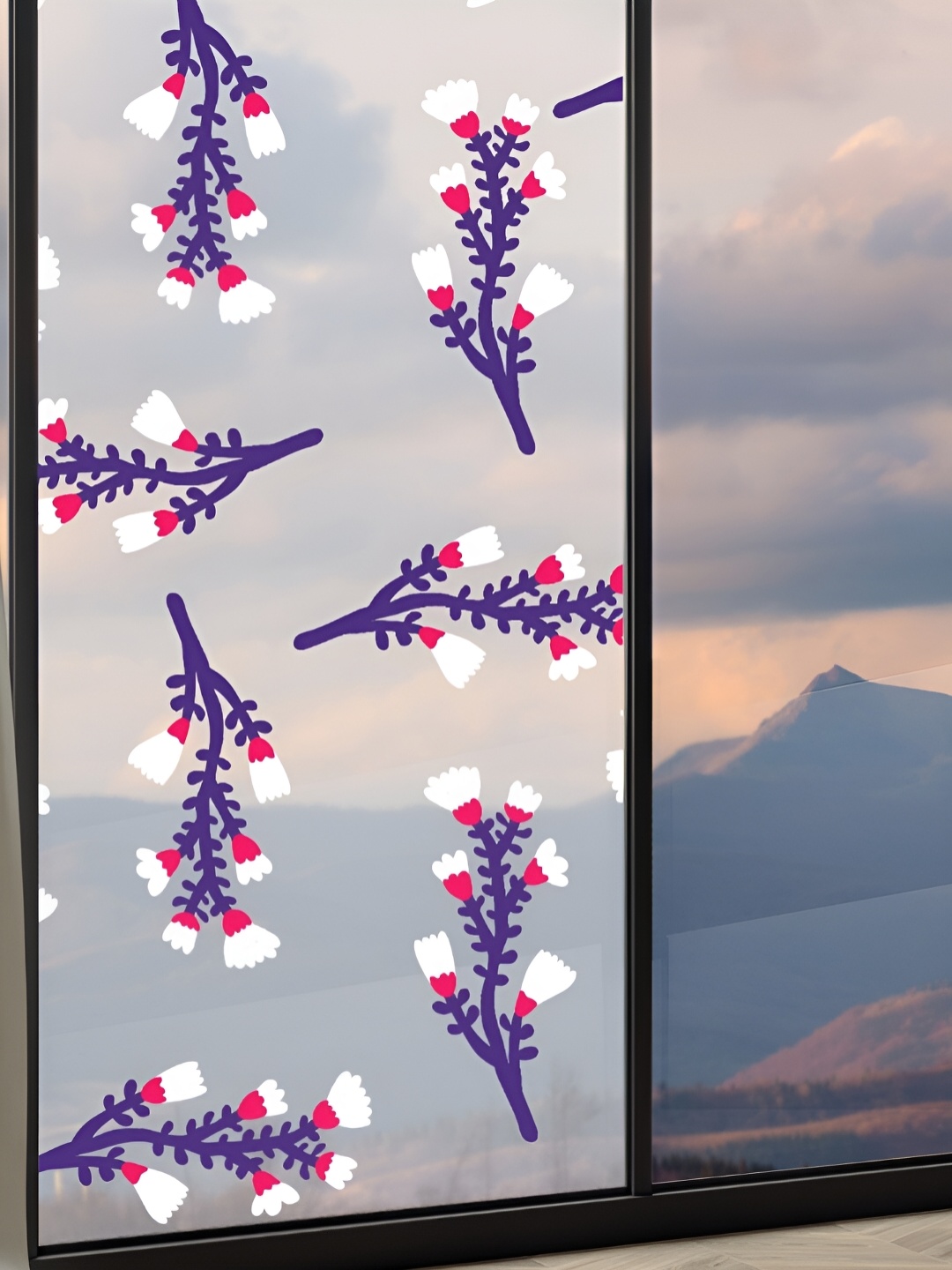 

CVANU Transparent & Purple Printed Self-Adhesive Window Film
