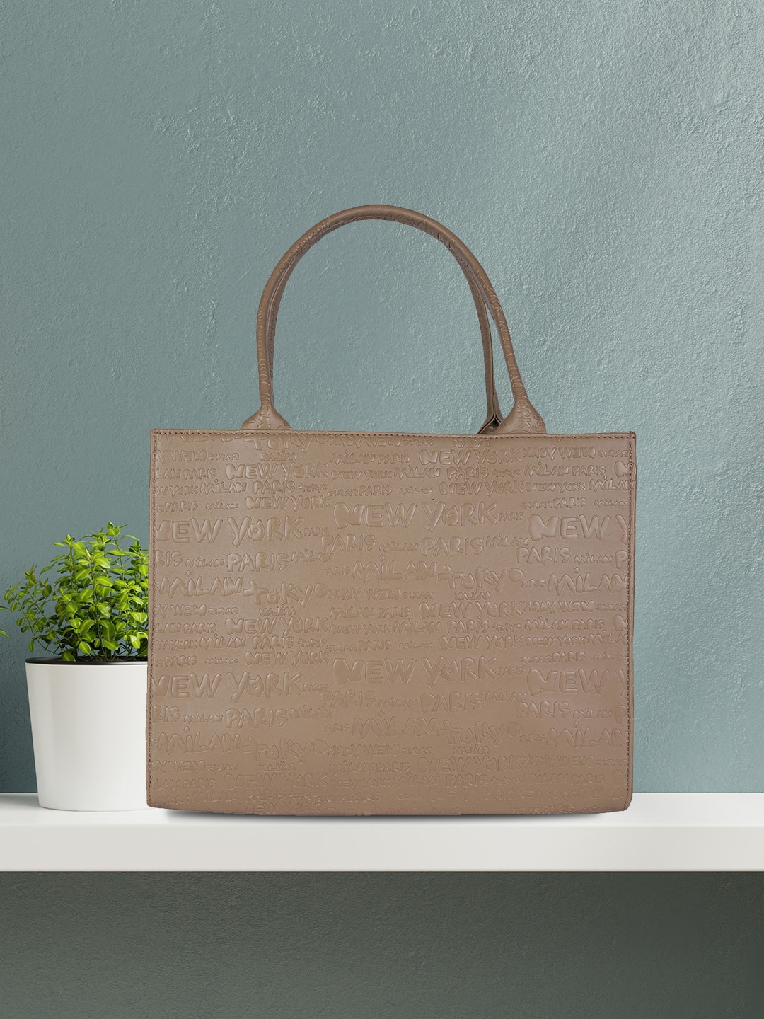 

MINI WESST Oversized Structured Handheld Bag, Beige