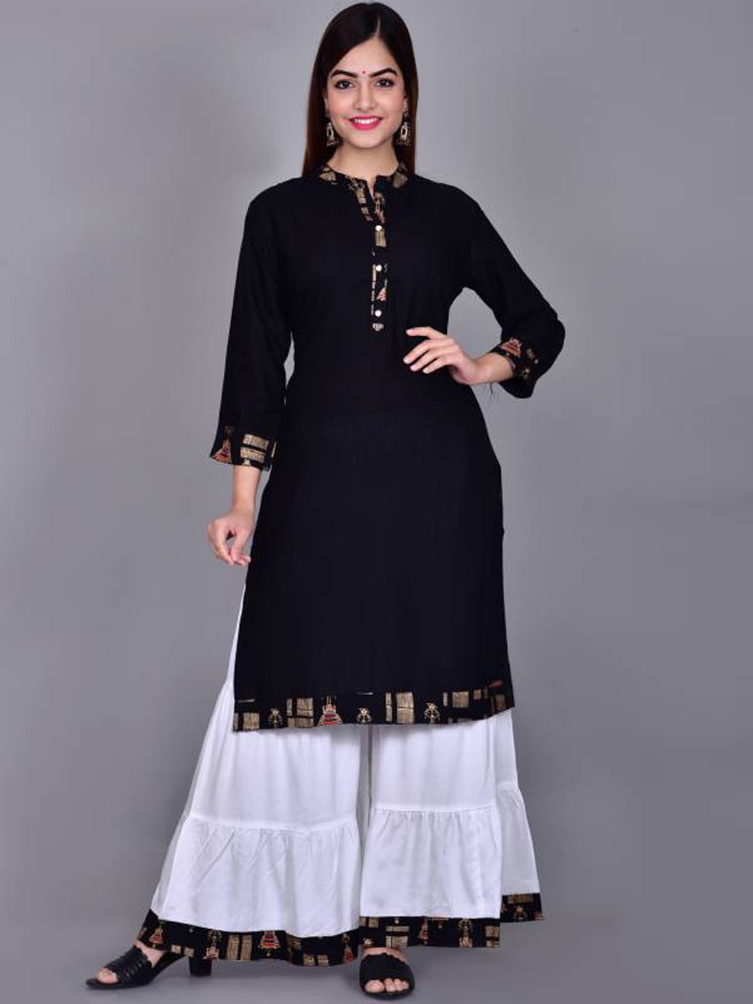 

BAESD Regular Mandarin Collar Kurta with Sharara, Black