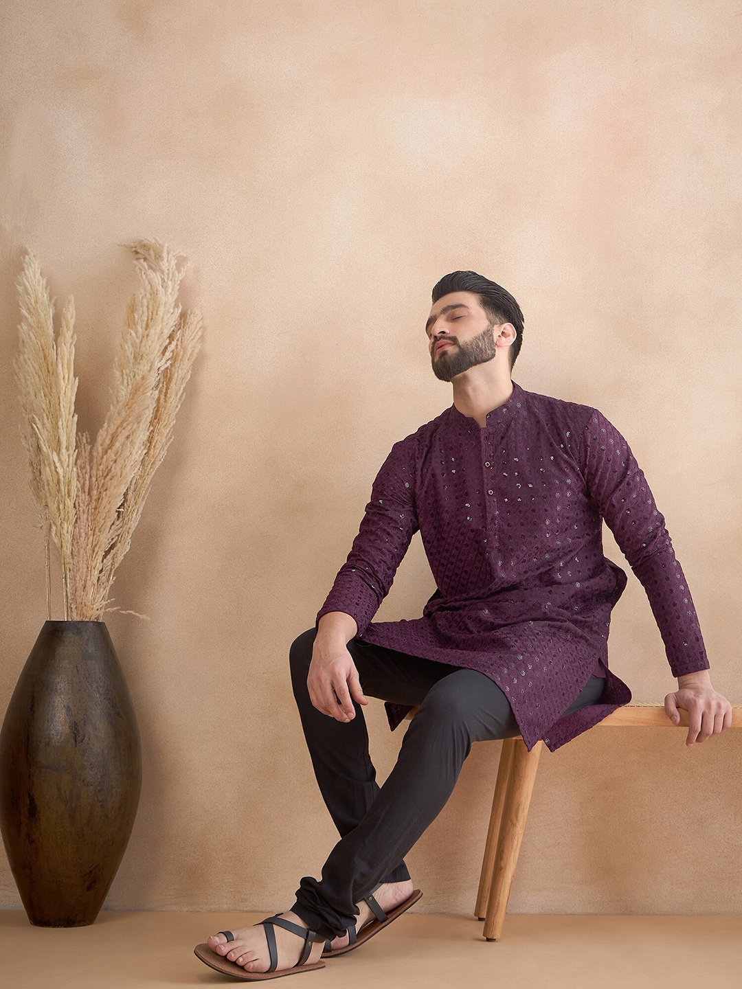 

HERE&NOW Purple Geometric Embroidered Sequinned Mandarin Collar Thread Work Straight Kurta