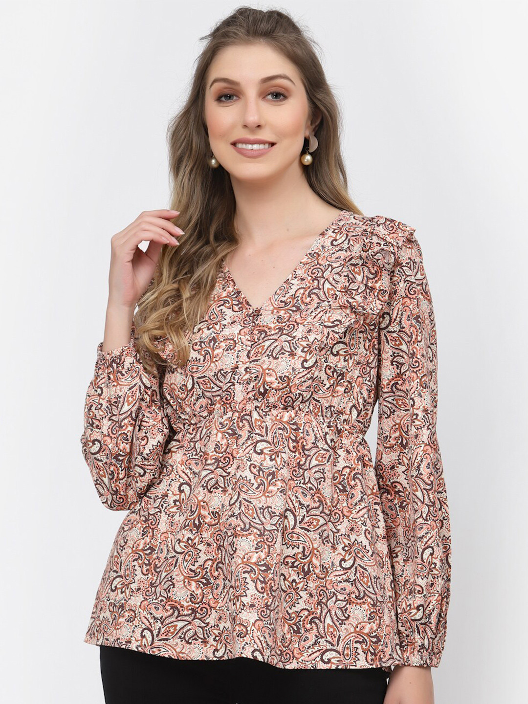 

BELAVINE Ethnic Motifs Printed Puff Sleeve Ruffled Top, Brown