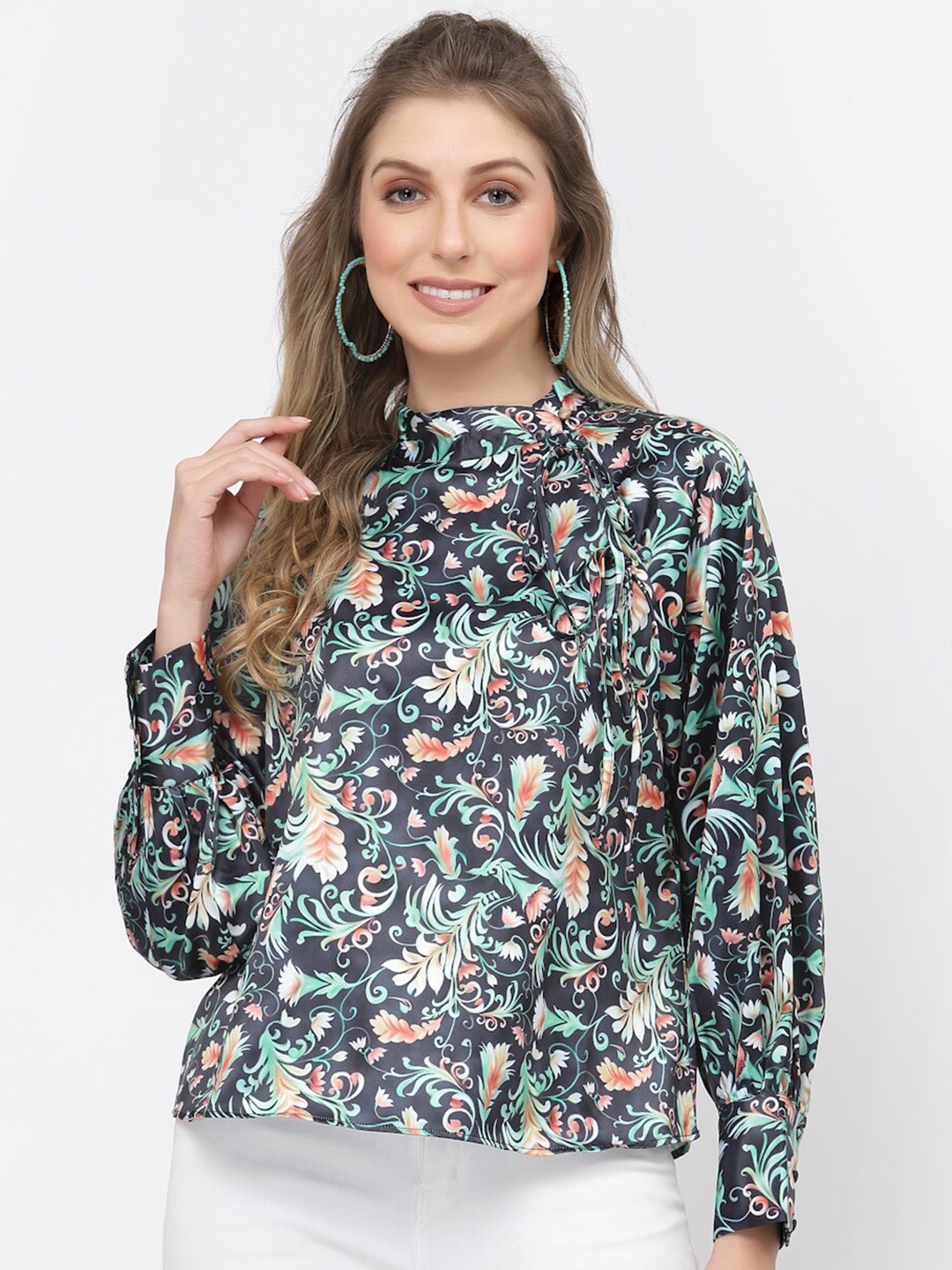 

BELAVINE Floral Printed High Neck Top, Green