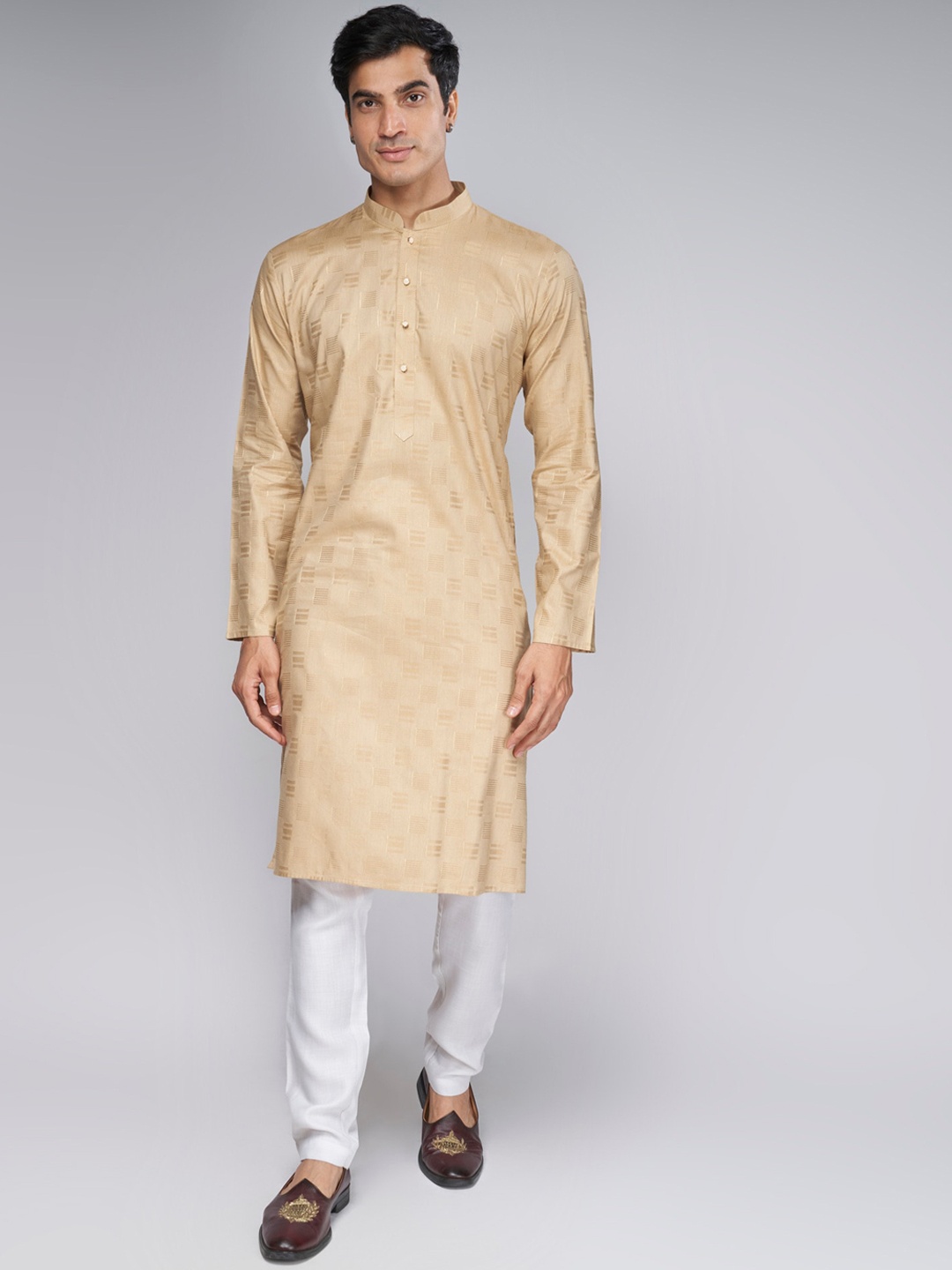 BELLAZO Geometric Printed Mandarin Collar Pure Cotton Straight Kurta, Beige