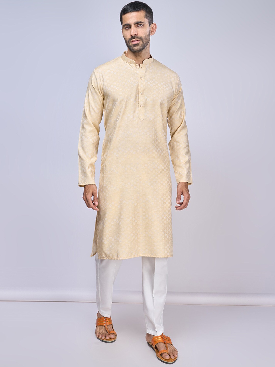 

BELLAZO Floral Printed Mandarin Collar Jauquard Straight Kurta, Gold