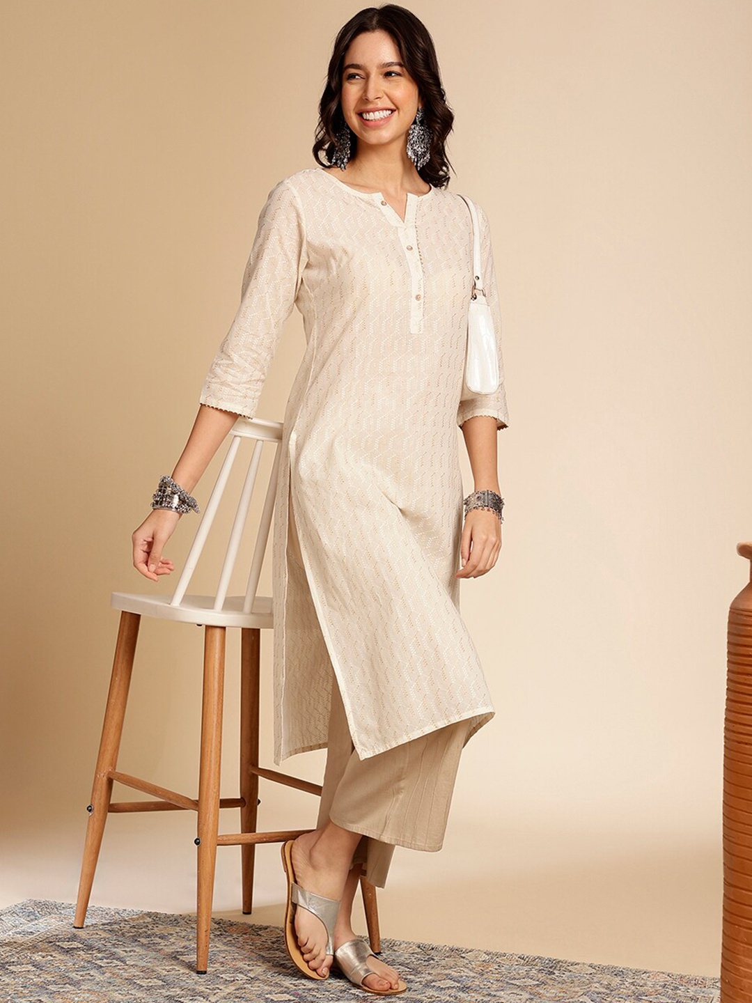 

Anouk Off White Printed Mandarin Collar Cotton Straight Kurta
