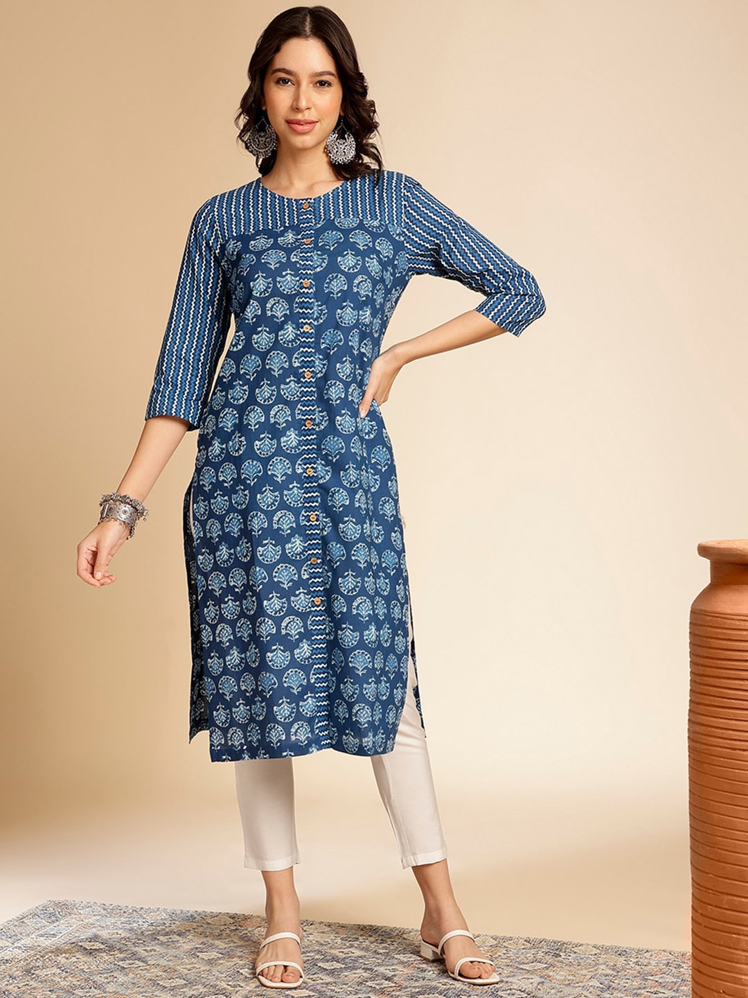 

Anouk Teal Ethnic Motifs Block Printed Round Neck Cotton Straight Kurta, Blue