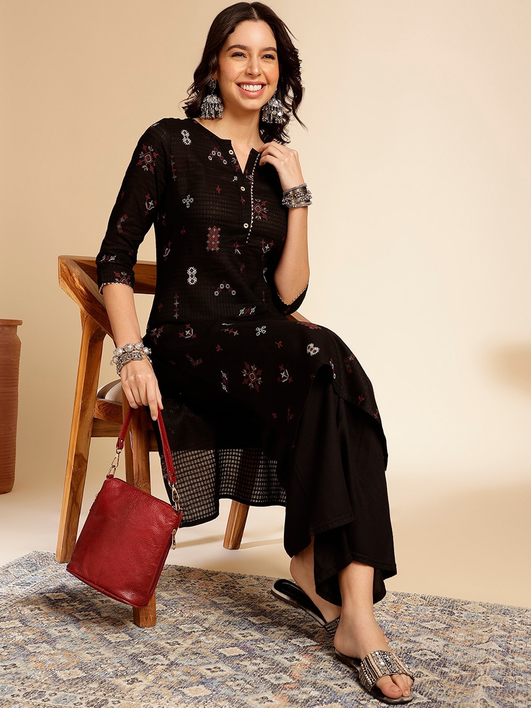 

Anouk Black Ethnic Motifs Printed Round Neck Gotta Patti Cotton Straight Kurta