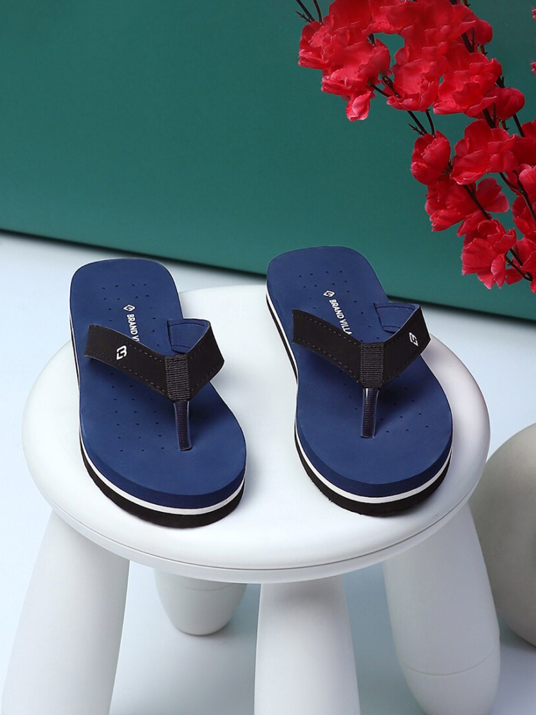 

BRAND VILLA Women Printed Thong Flip-Flops, Navy blue