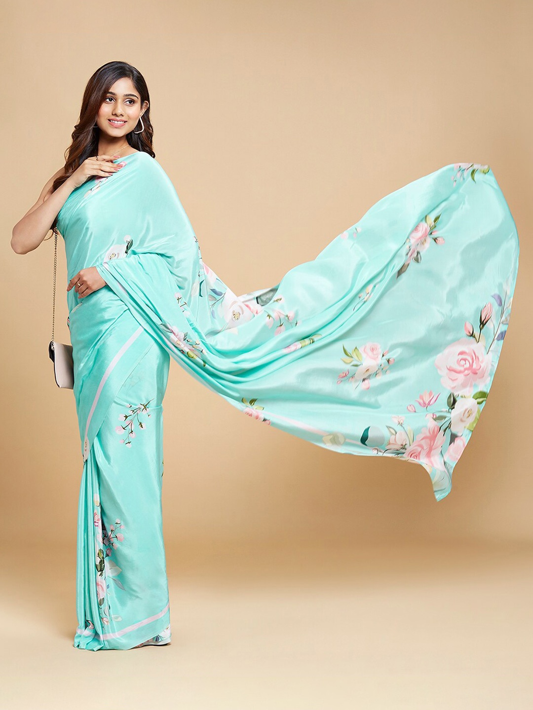 

navyasa by liva Floral Printed Liva Saree, Blue