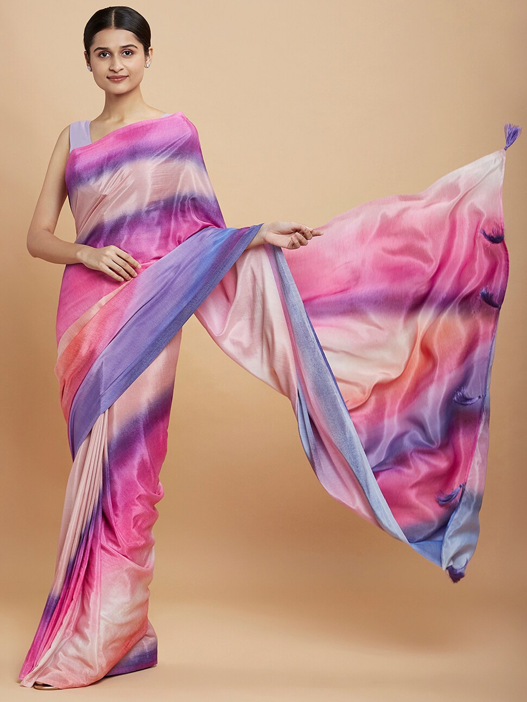 

navyasa by liva Abstract Printed Saree, Purple