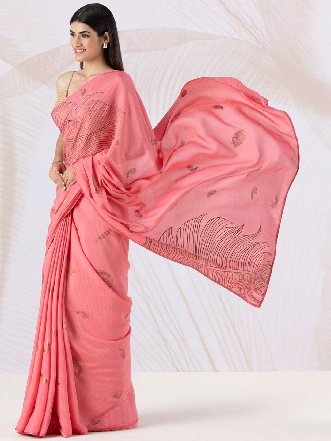 

navyasa by liva Floral Printed Liva Saree, Pink