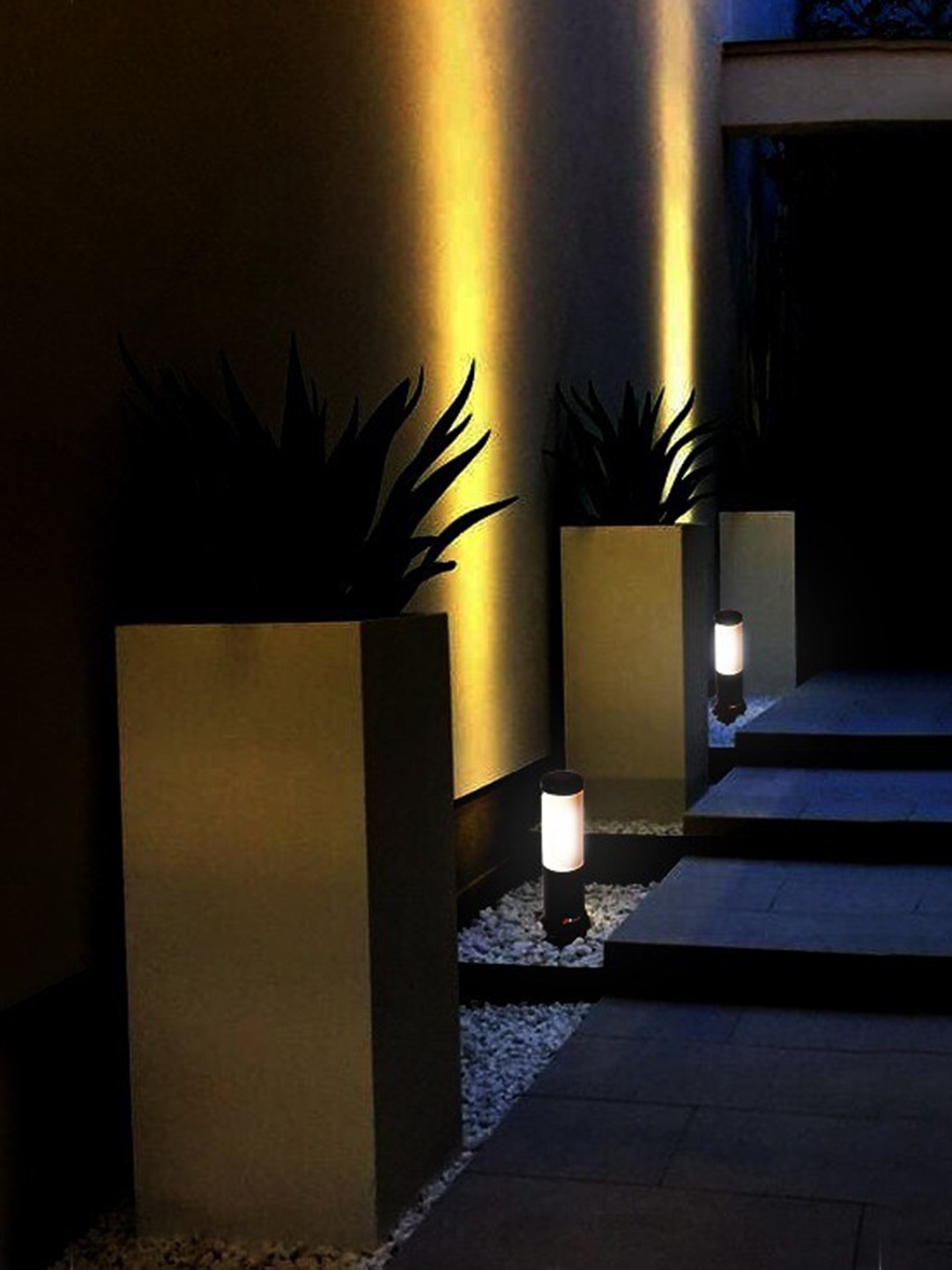 

BENE Benjamin Bollard Black & White 2 Pieces Self-Assembly Outdoor Lamps