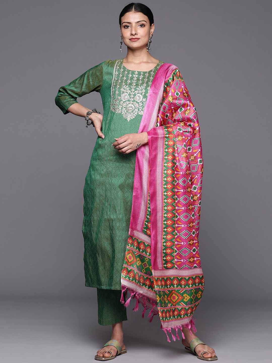 

KALINI Ethnic Motifs Embroidered Jacquard Zari Kurta With Trouser & Dupatta, Green