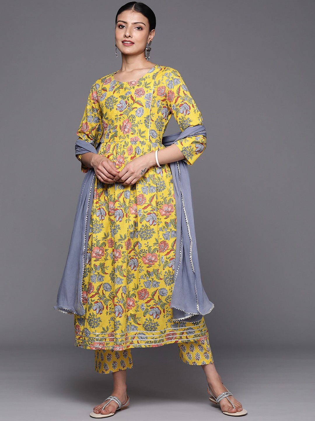 

KALINI Floral Printed Gotta Patti Pure Cotton Pleated Kurta With Trouser & Dupatta, Yellow