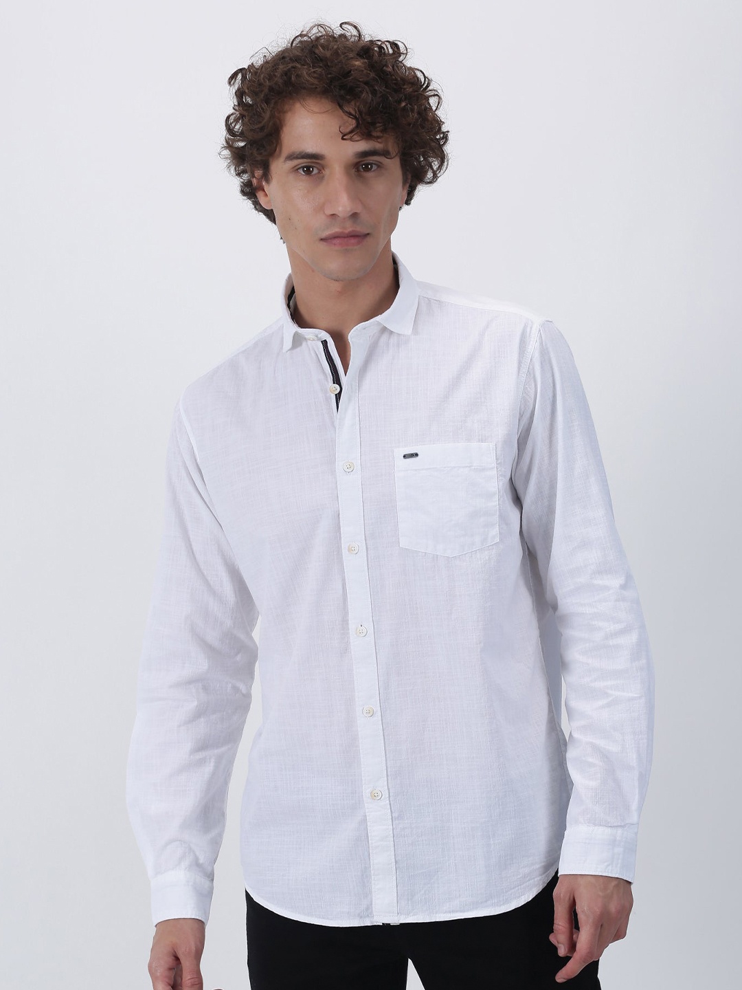 

Red Flame Cotton Regular Fit Casual Shirt, White