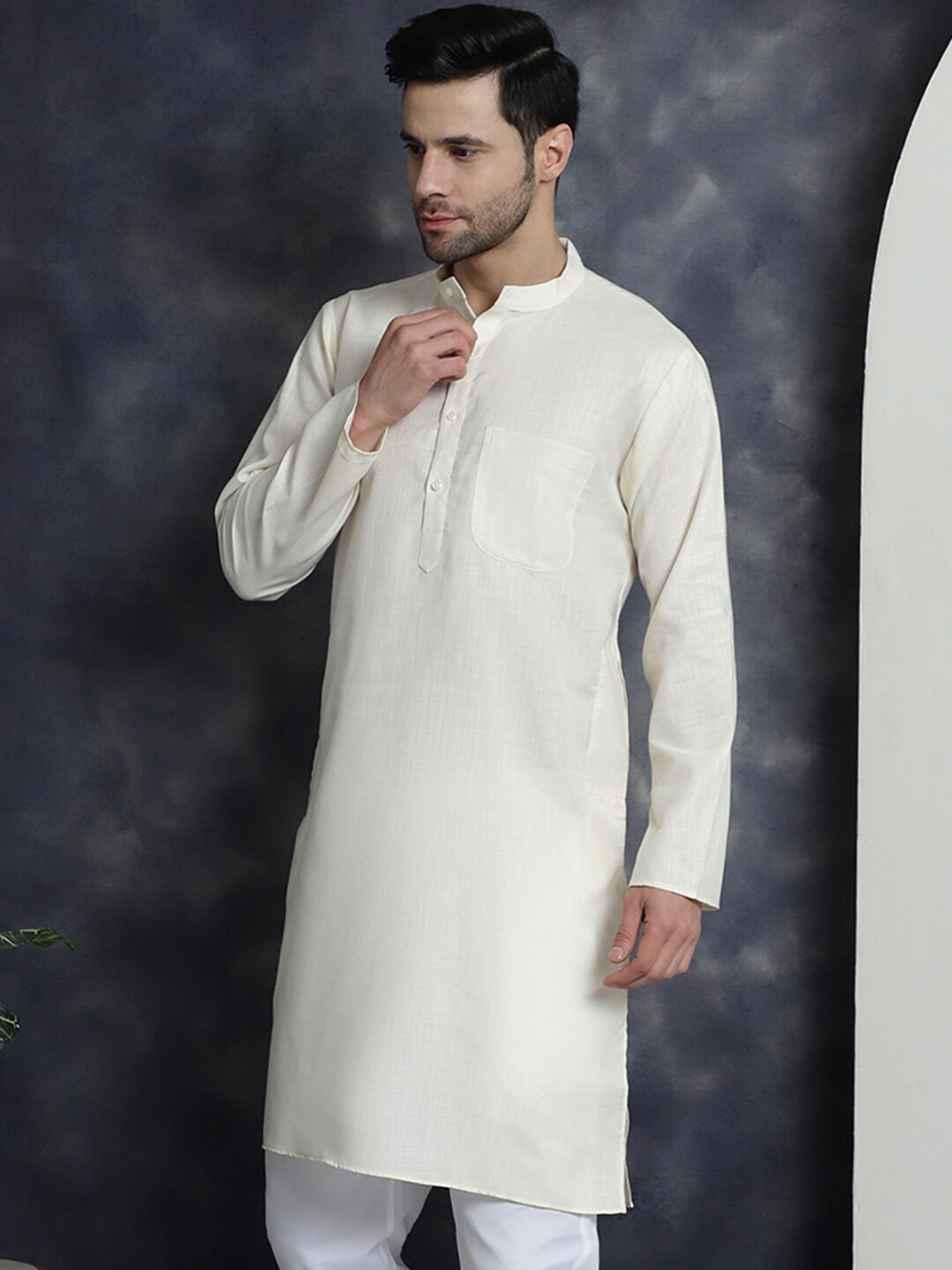 

Anouk Mandarin Collar Long Sleeves Regular Cotton Straight Kurta, Cream