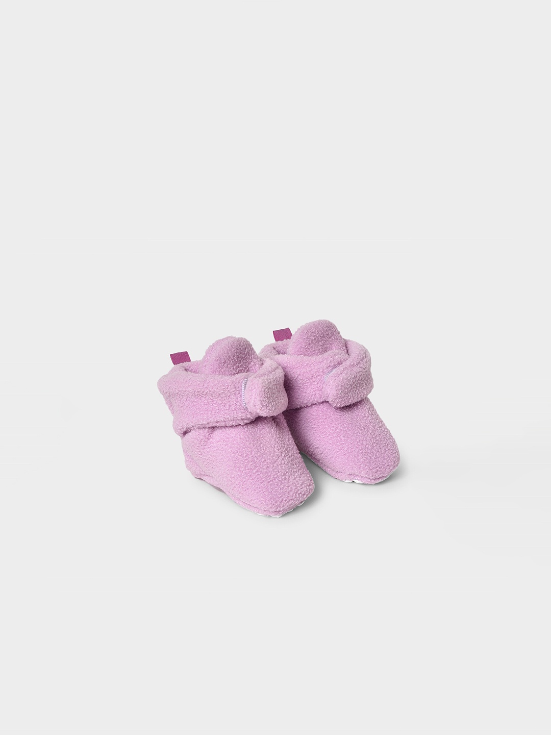 

MiArcus Infants Antipill Booties, Lavender