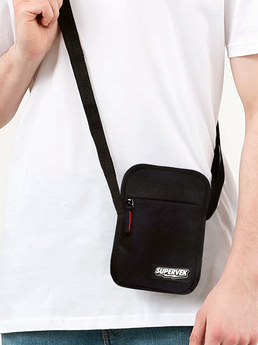 

SUPERVEK Men Classic Sling Bag, Black