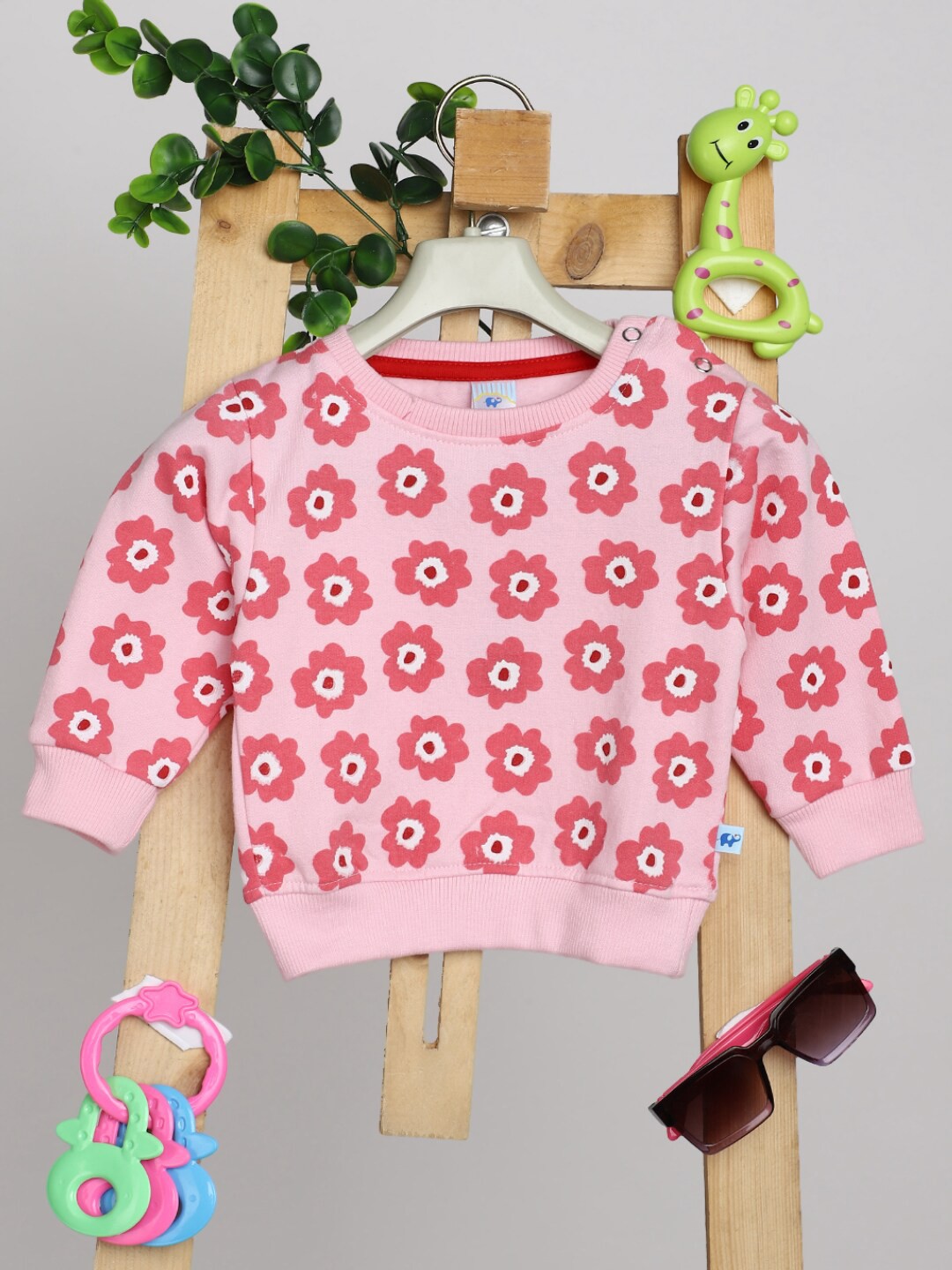 

V-Mart Kids Printed Fleece Round Neck Pullover Sweatshirt, Pink