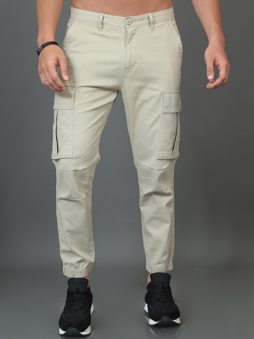 

HERE&NOW Men Slim Fit Cotton Cargos, Beige