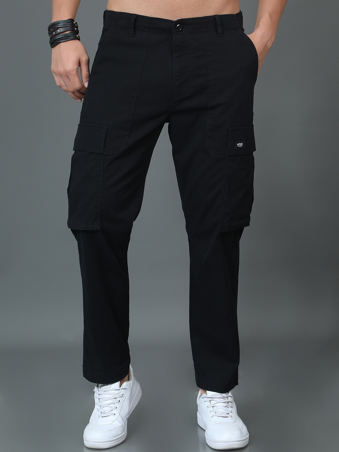 

HERE&NOW Men Slim Fit Cotton Cargos Trousers, Black