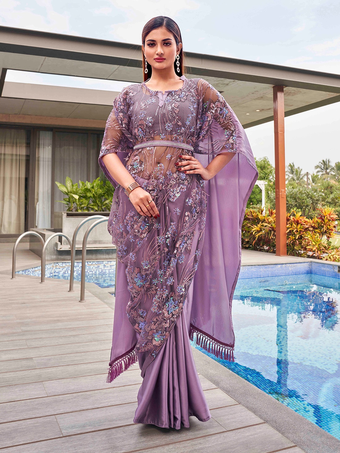 

Tikhi Imli Floral Embroidered Sequinned Satin Kaftan Saree, Mauve