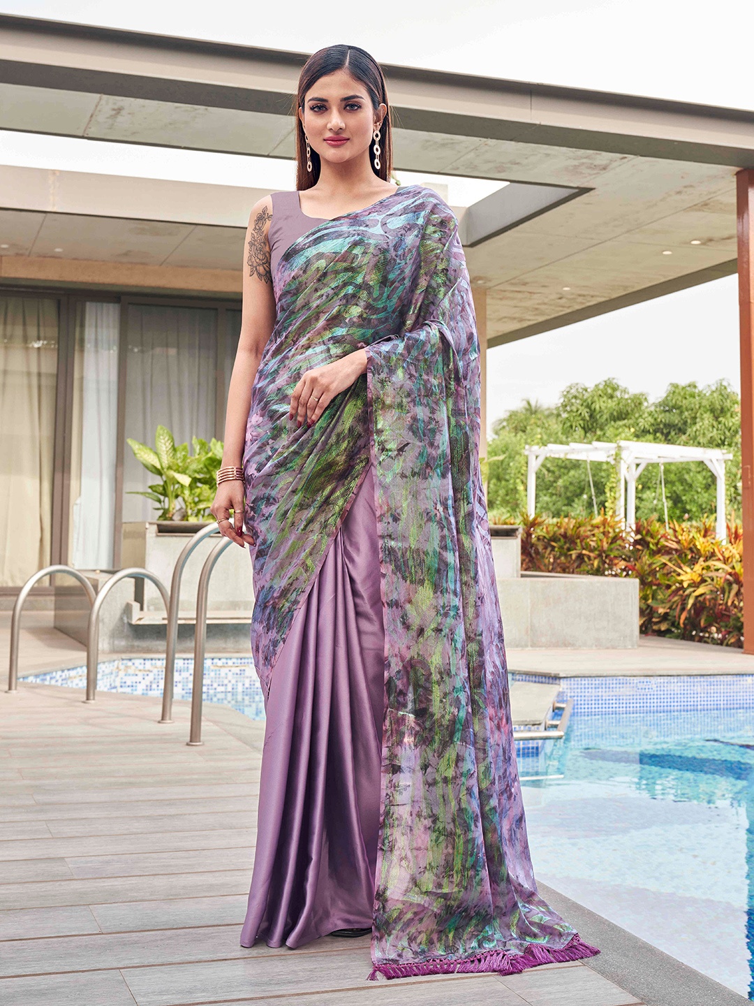 

Tikhi Imli Mauve Abstract Printed Satin Half and Half Saree