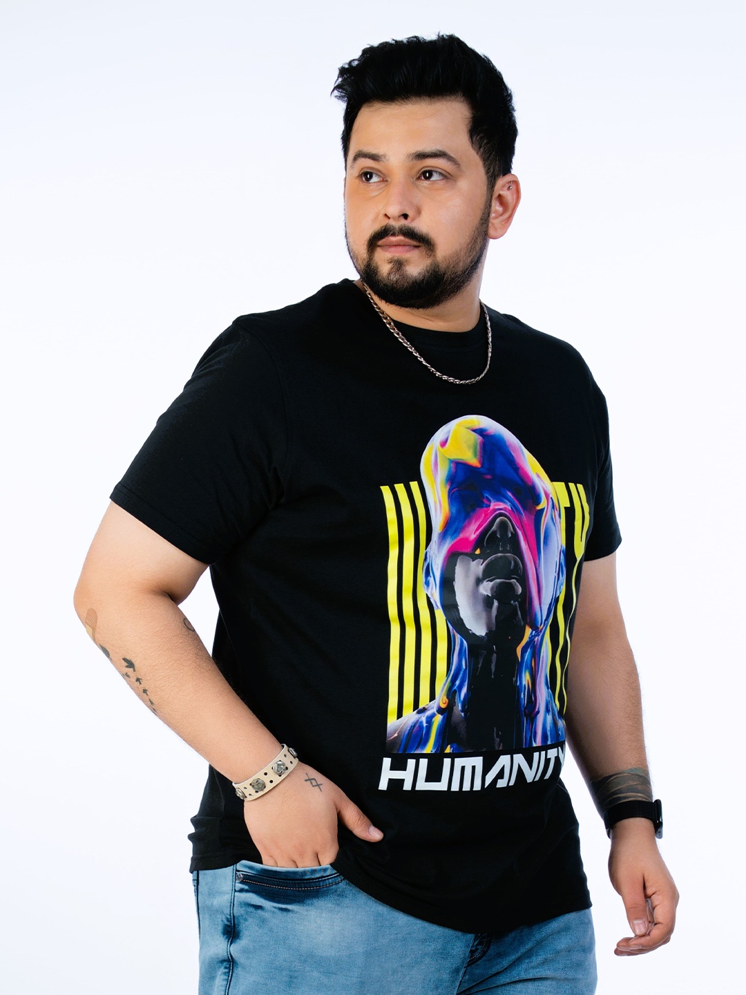 

UNSIZED Regular Fit Graphic Printed Cotton Casual T-shirt, Black