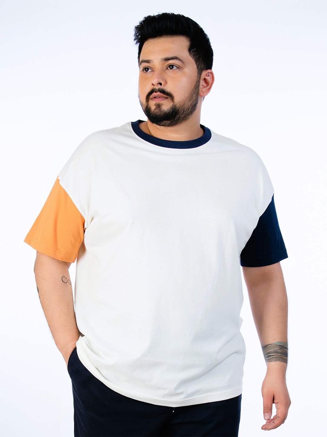 

UNSIZED Colourblocked Cotton T-shirt, Off white