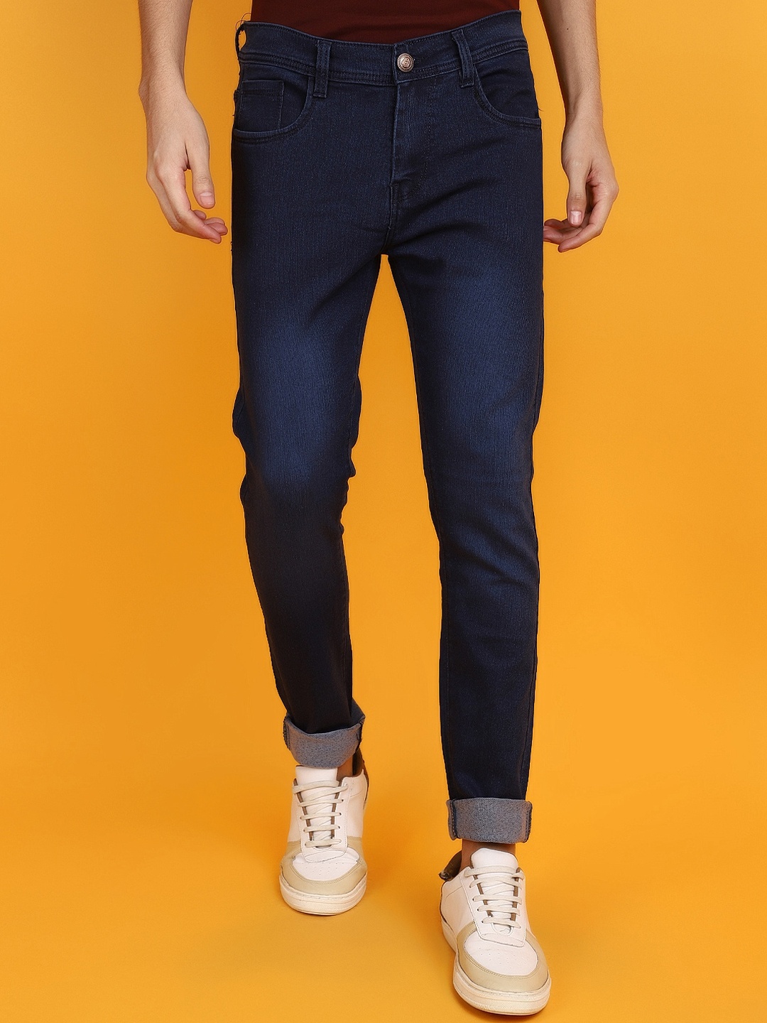 

V-Mart Men Clean Look Light Fade Mid Rise Cotton Jeans, Blue