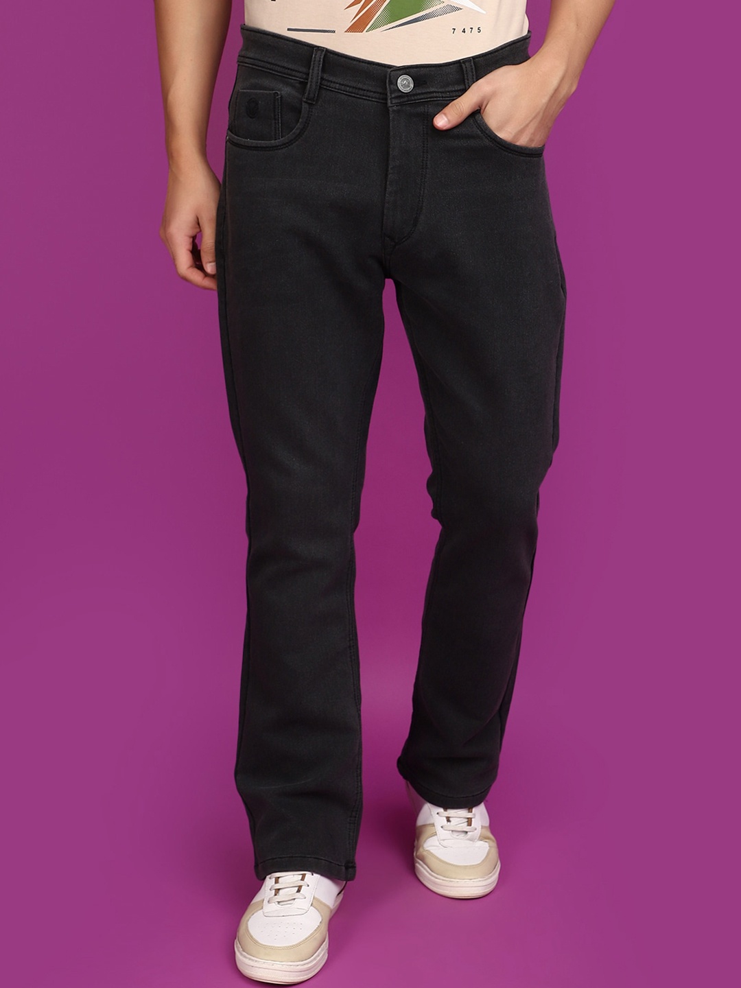 

V-Mart Men Clean Look Mid-Rise Stretchable Jeans, Grey