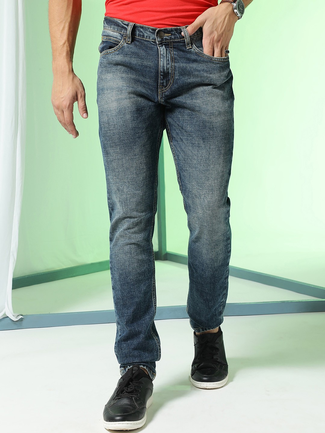 

Markle Moro Men Slim Fit Heavy Fade Stretchable Cotton Jeans, Blue