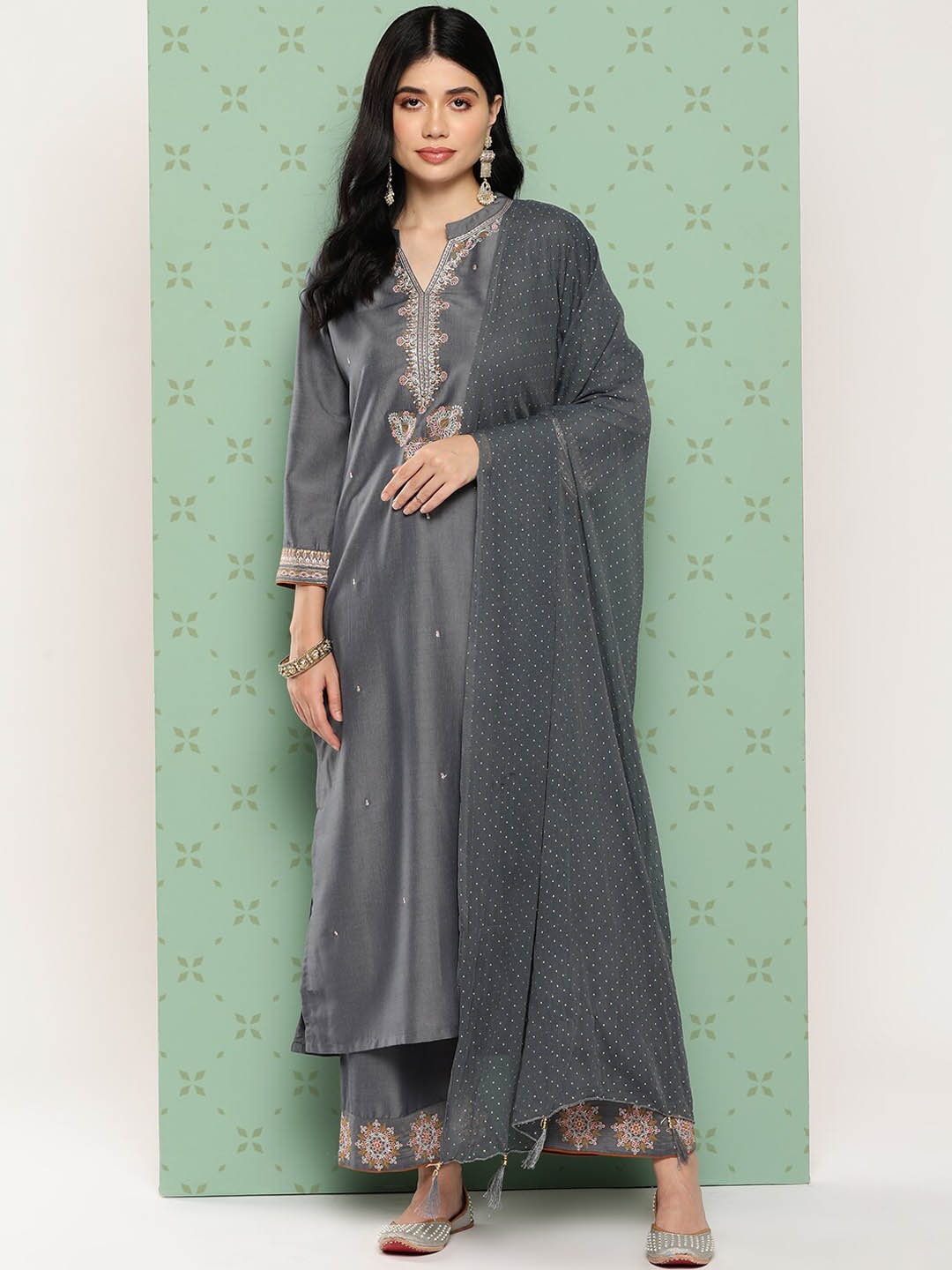 

KALINI Ethnic Motifs Embroidered Regular Thread Work Kurta with Trousers & Dupatta, Grey