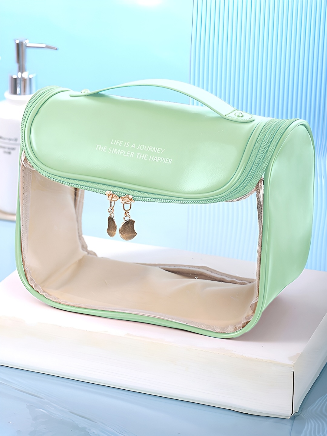 

Cortina Green Water Resistant Makeup Organiser