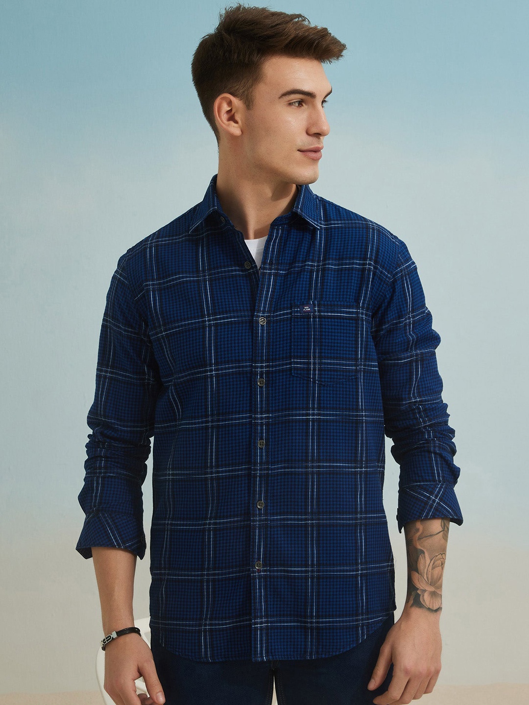 

Red Flame Windowpane Checks Cotton Causal Shirt, Navy blue