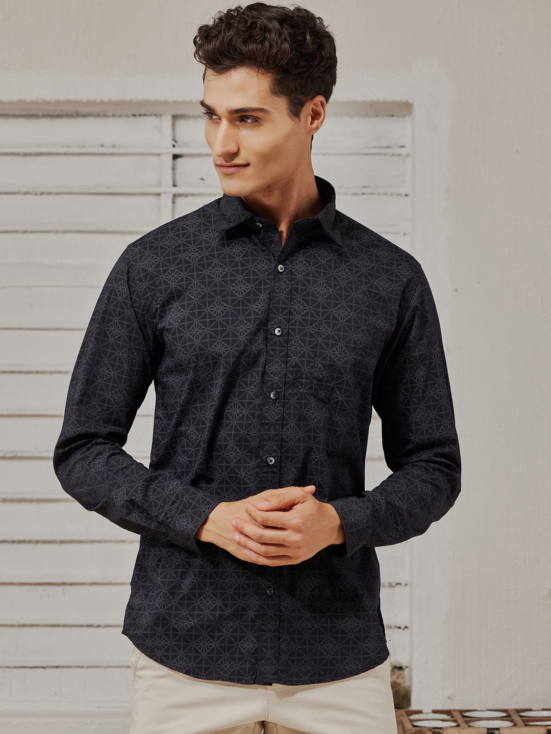

Red Flame Men Floral Opaque Formal Shirt, Black