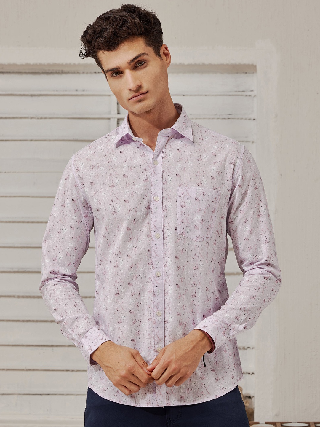 

Red Flame Men Floral Opaque Printed Formal Shirt, Pink