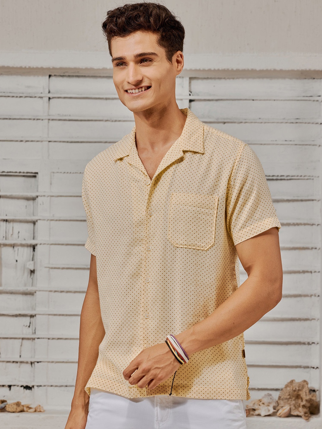 

Red Flame Men Opaque Casual Shirt, Yellow
