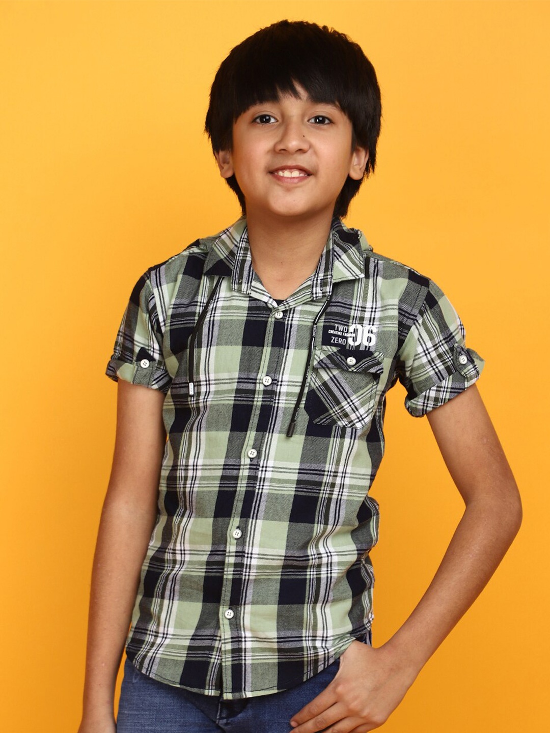 

V-Mart Boys Checked Opaque Cotton Casual Shirt, Green