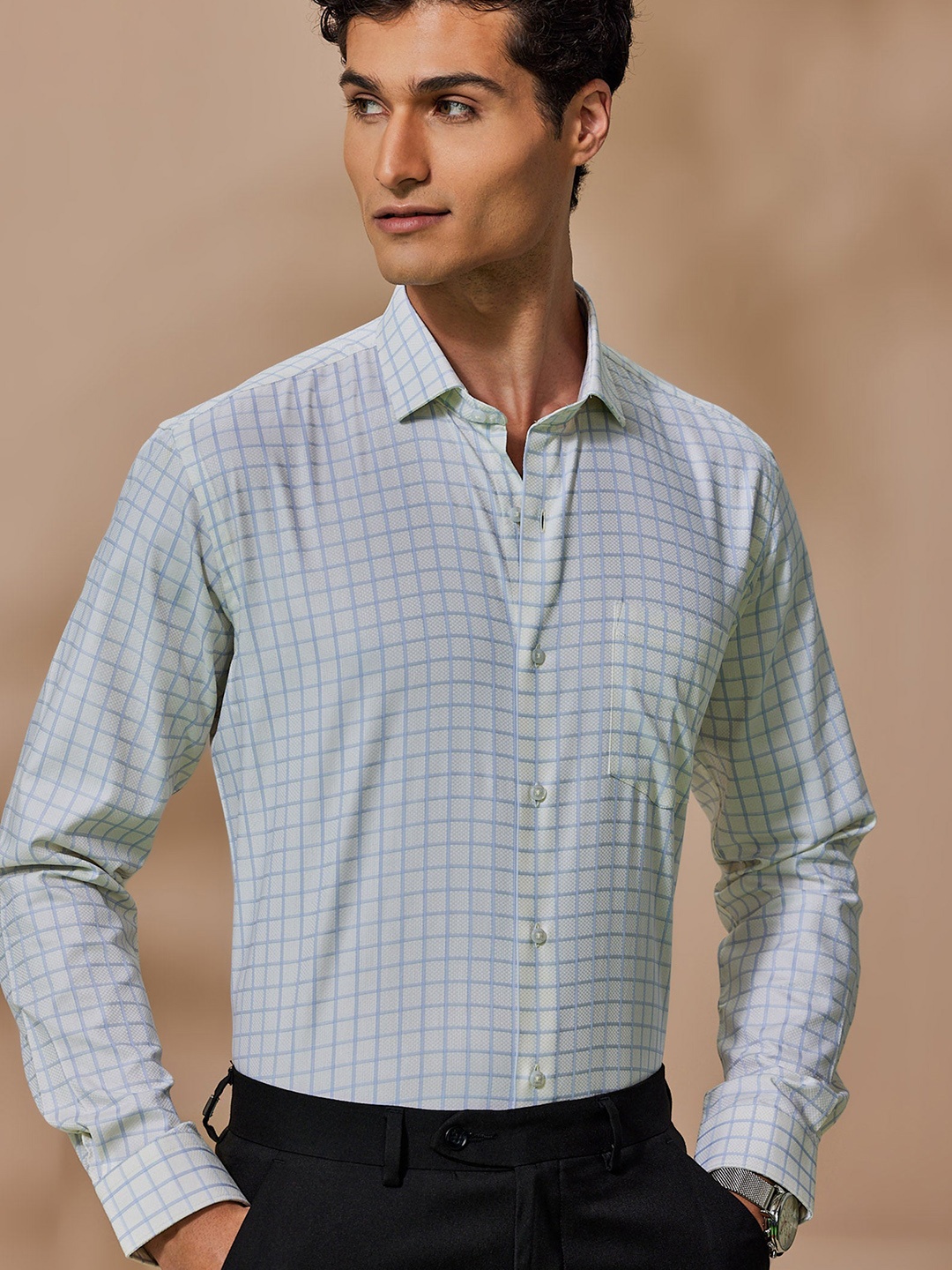 

Stori Men Opaque Checked Casual Shirt, Yellow