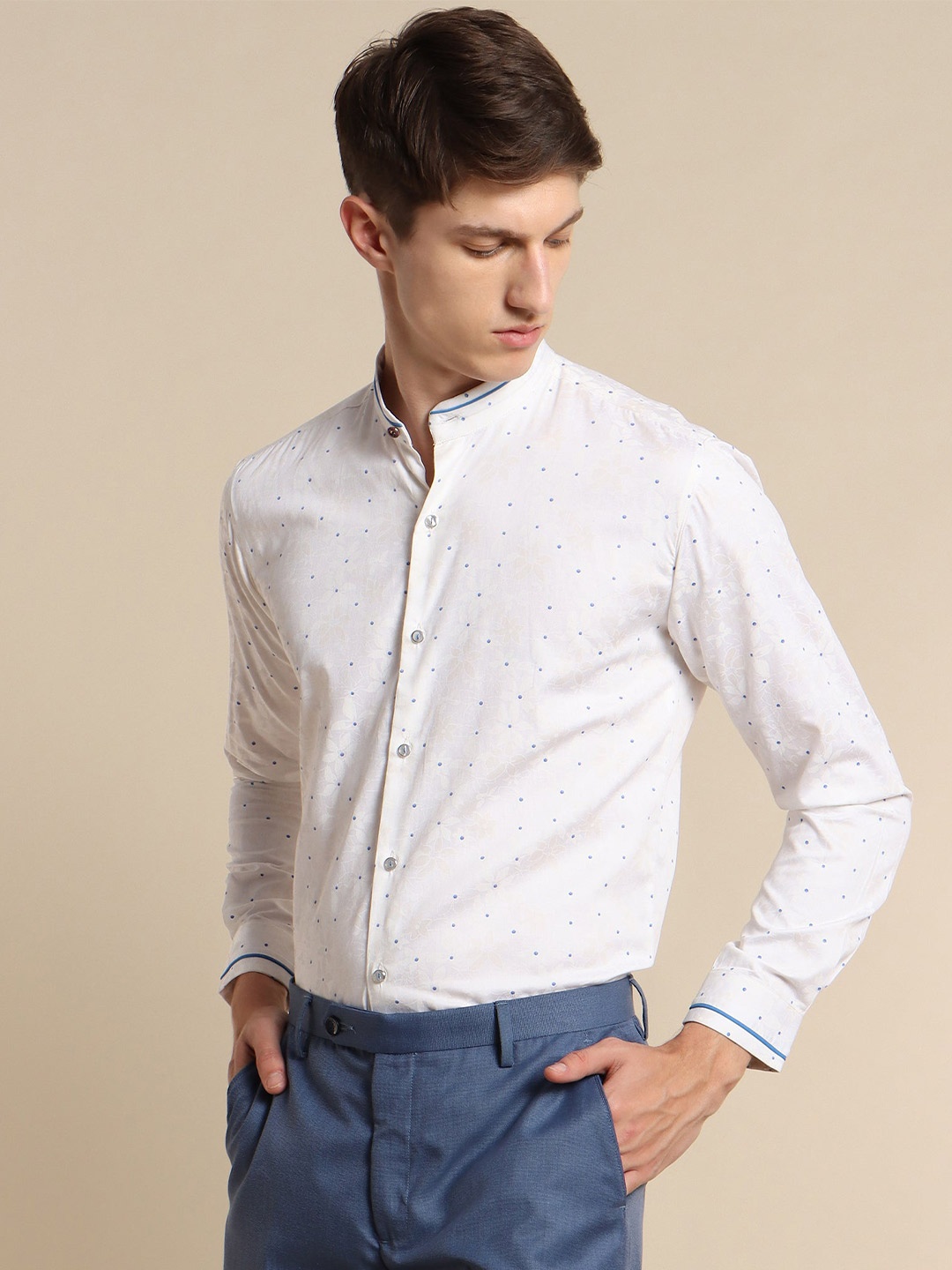 

Stori Mandarin Collar Printed Cotton Shirt, White