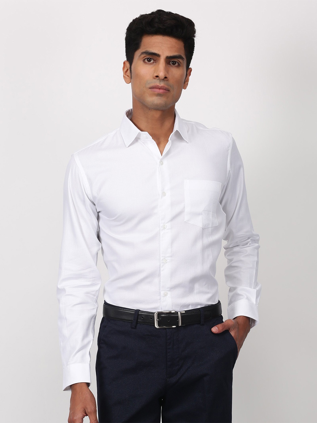 

Stori Spread Collar Cotton Formal Shirt, White