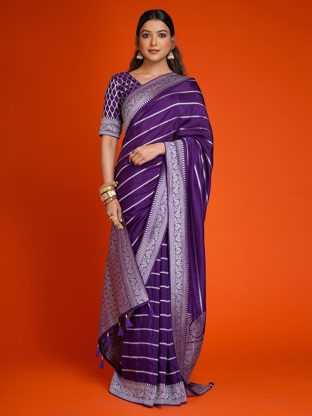 

saree.com Striped Woven Design Zari Saree, Purple