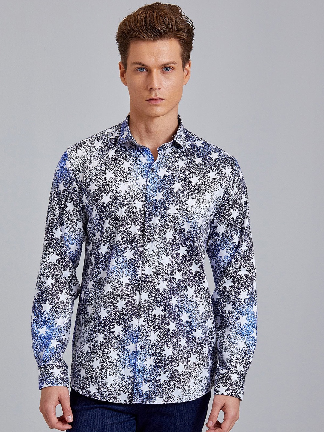 

Stori Men Slim Fit Opaque Printed Party Shirt, Navy blue