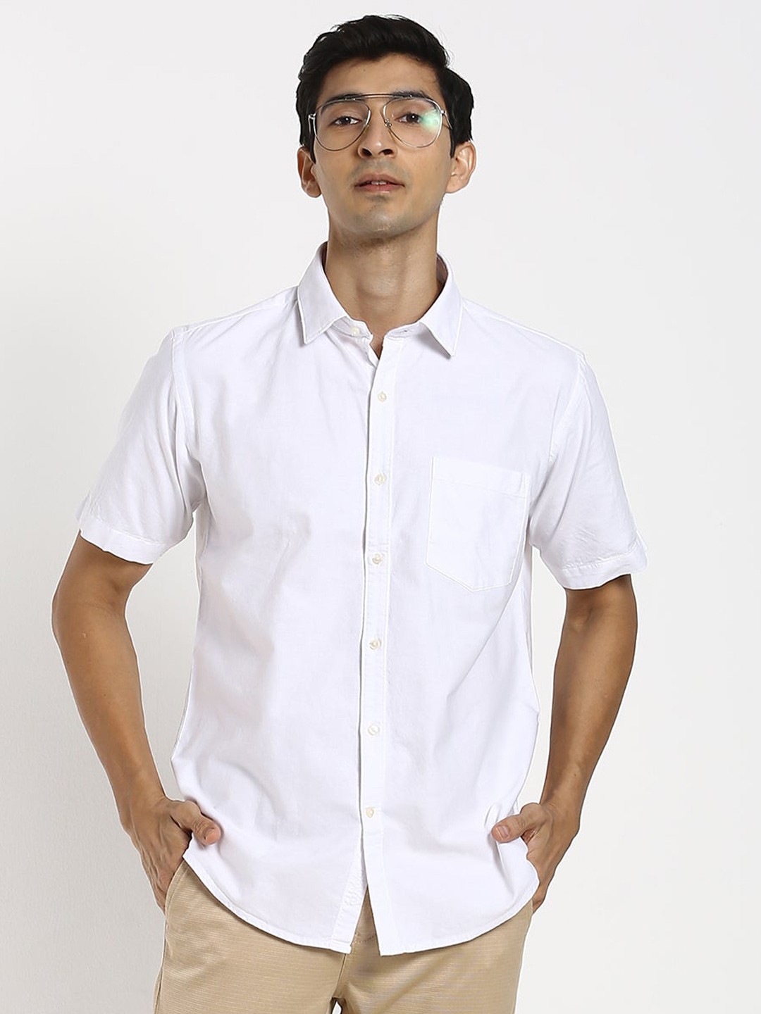 

Stori Spread Collar Short Sleeves Slim Fit Cotton Casual Shirt, White