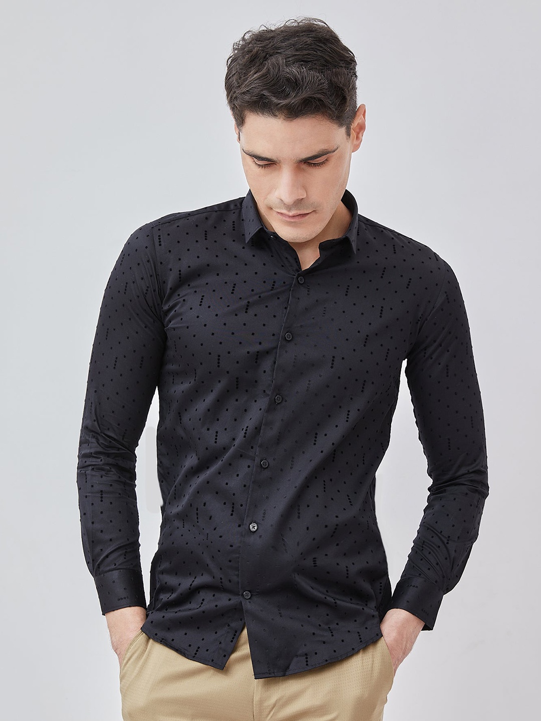 

Stori Slim Fit Spread Collar Long Sleeves Printed Cotton Casual Shirt, Black