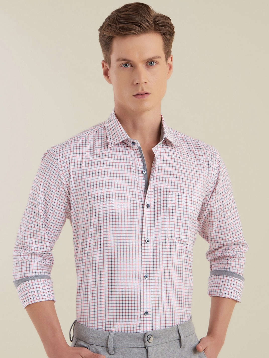 

Stori Checked Slim Fit Pure Cotton Casual Shirt, Red